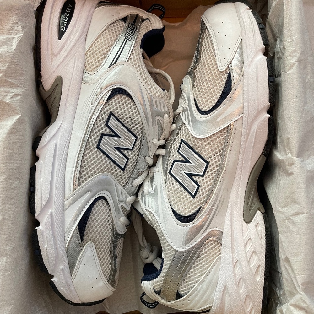 New Balance 530